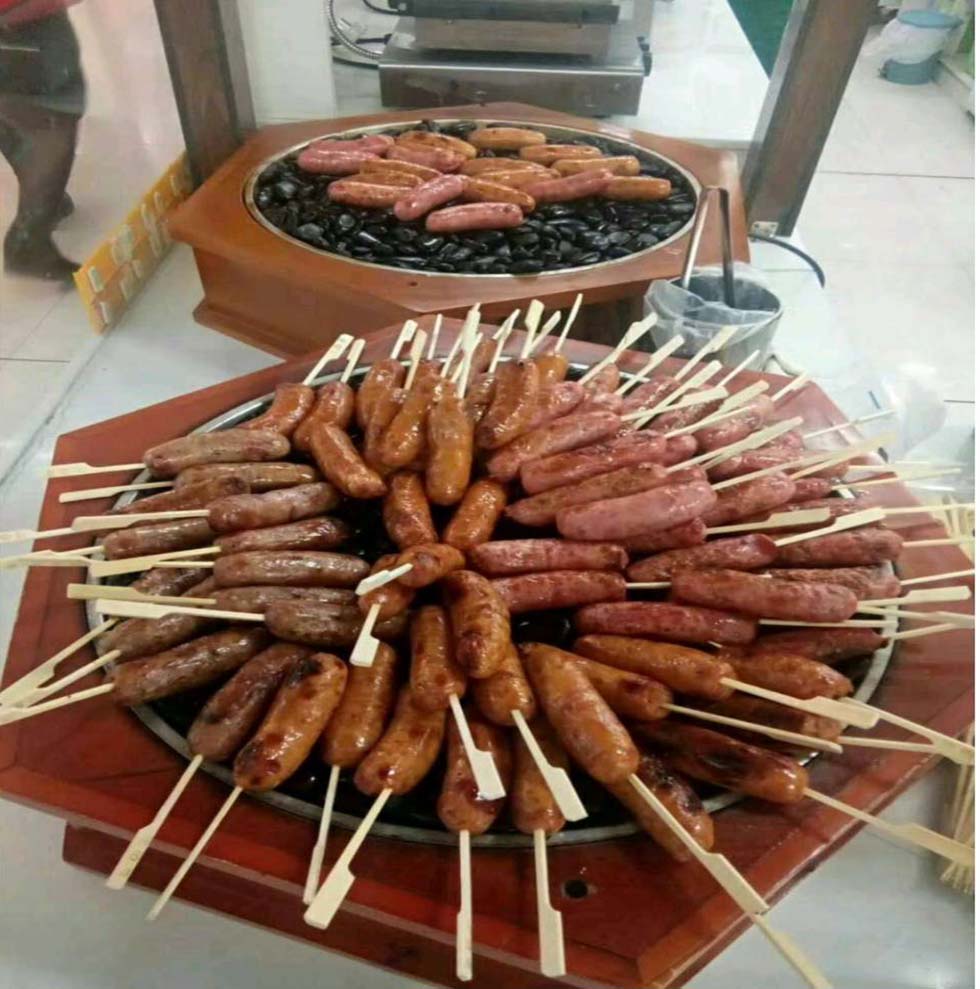 漢伯克石鍋烤腸在廣州萬(wàn)勝廣場(chǎng)倍受歡迎